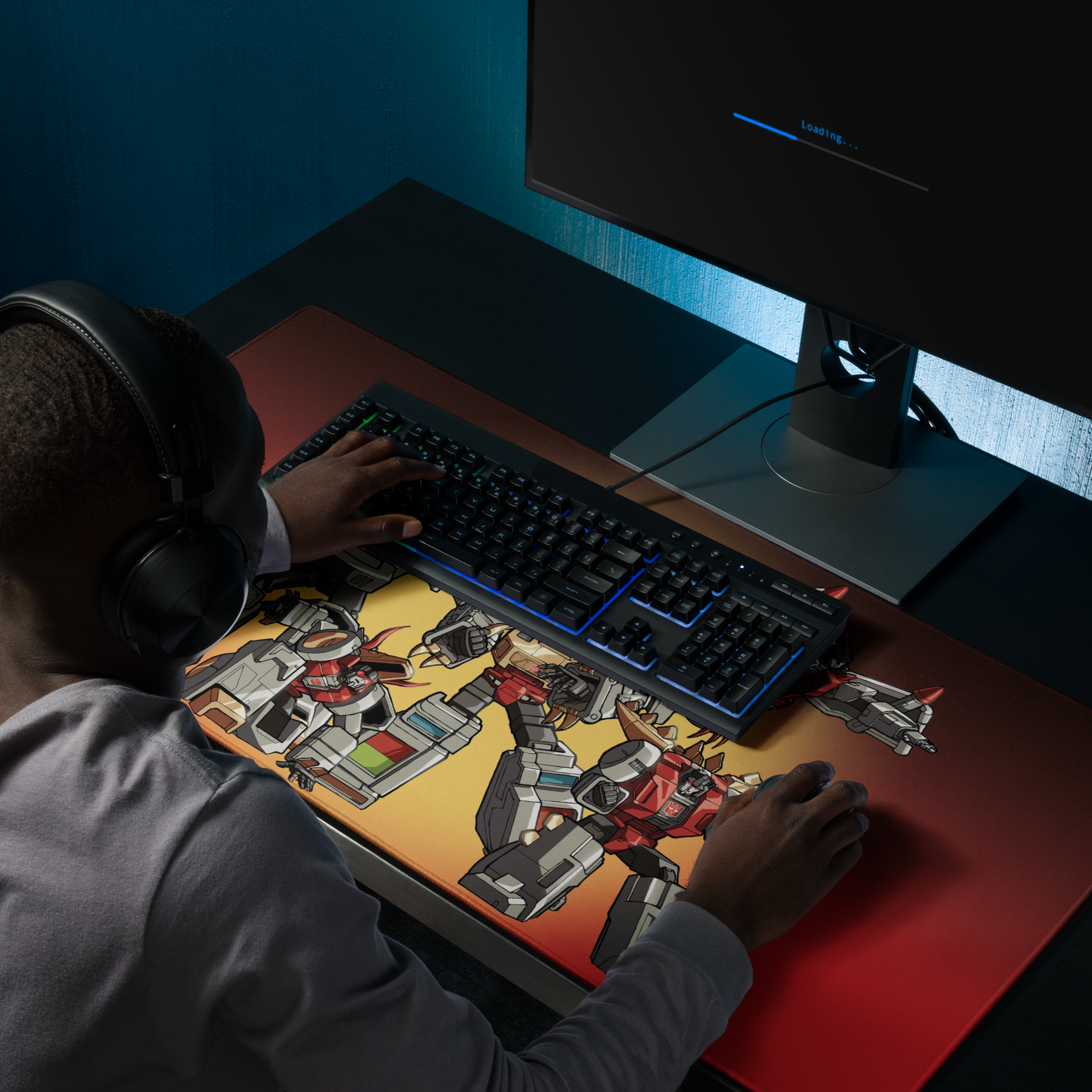 Shroud mouse top pad