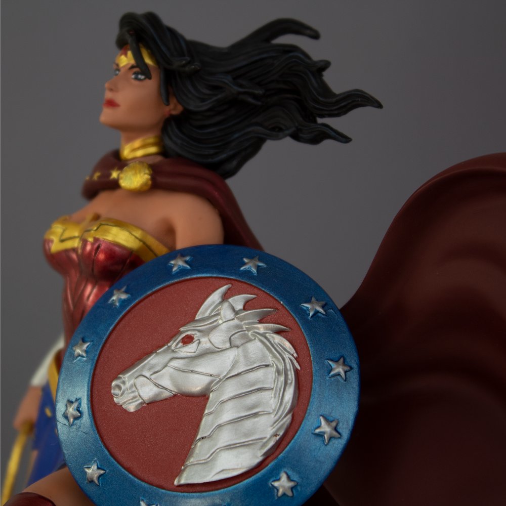 DC Comics Wonder Woman Statue (GameStop Exclusive) - Icon Heroes 