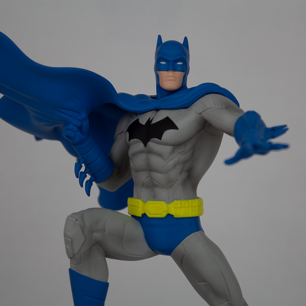 DC Comics Batman 80th Anniversary Classic Statue (Previews Exclusive) - Icon Heroes 