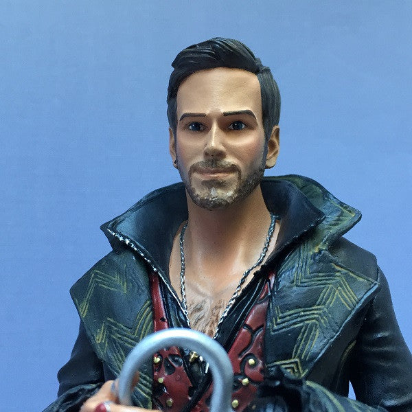 Once Upon a Time Hook Statue - Icon Heroes 