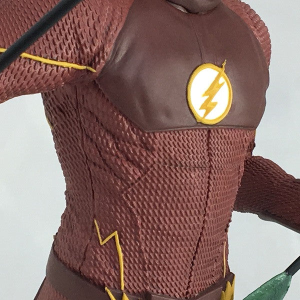 DC Comics The Flash TV "Training With Oliver" Polystone Mini Bust - Exclusive - Icon Heroes 