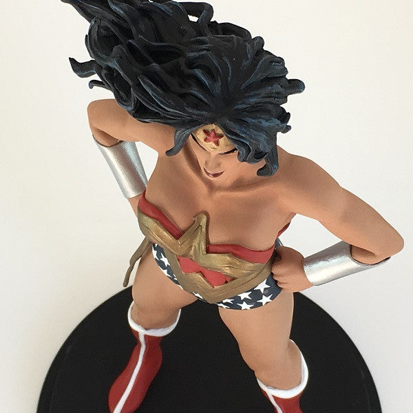 DC Comics Wonder Woman Statue - Icon Heroes 