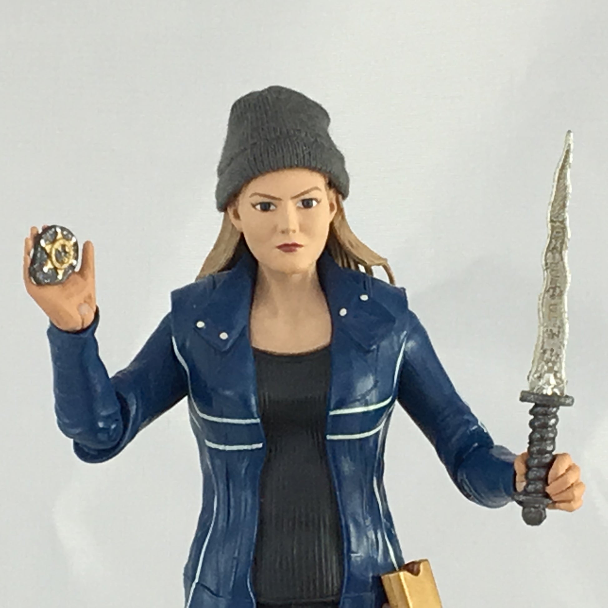 Once Upon a Time Emma Swan Blue Jacket Action Figure - San Diego Comic Con 2017 Exclusive - Icon Heroes 